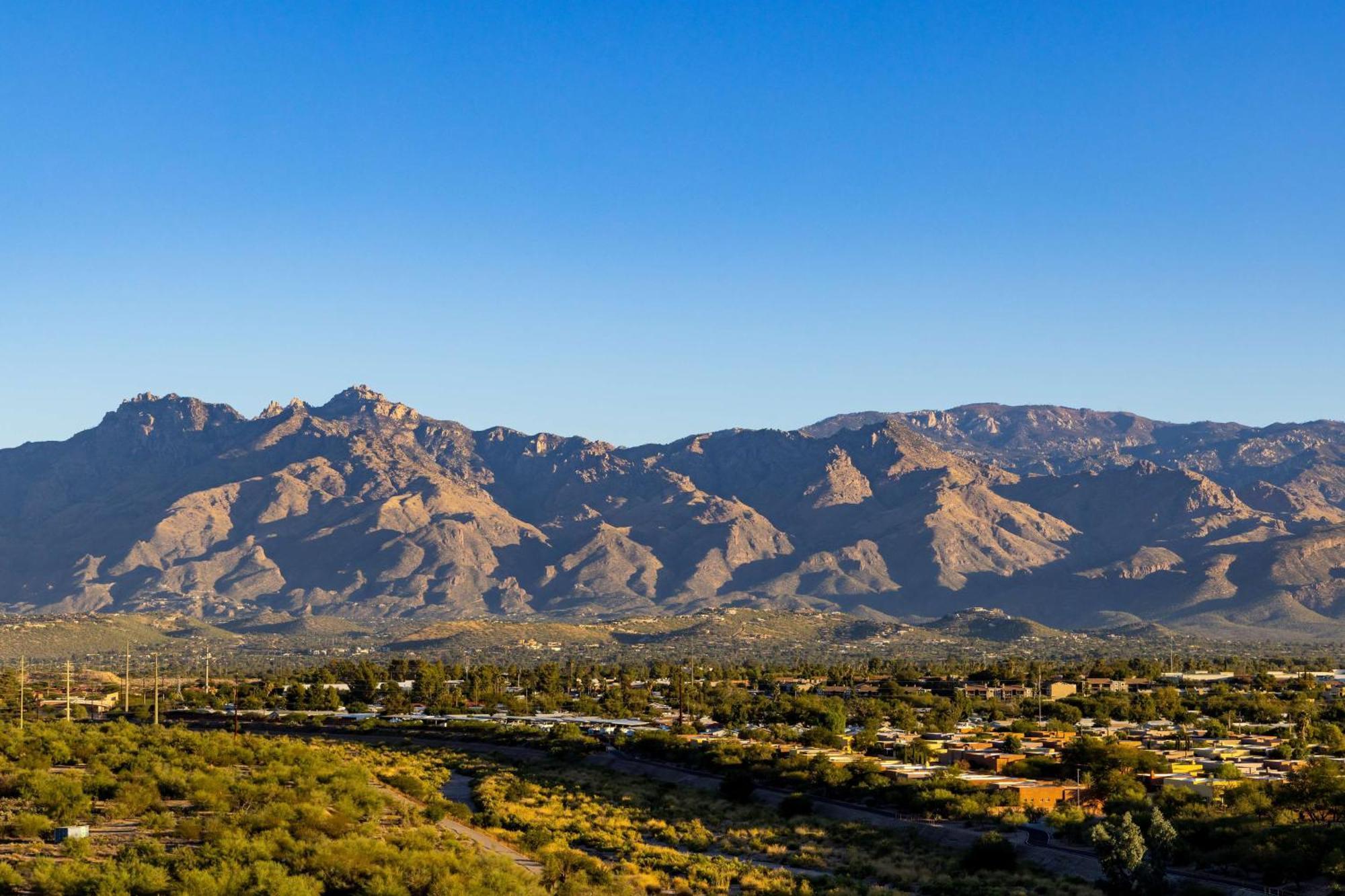 Hotel Hilton Tucson East Esterno foto