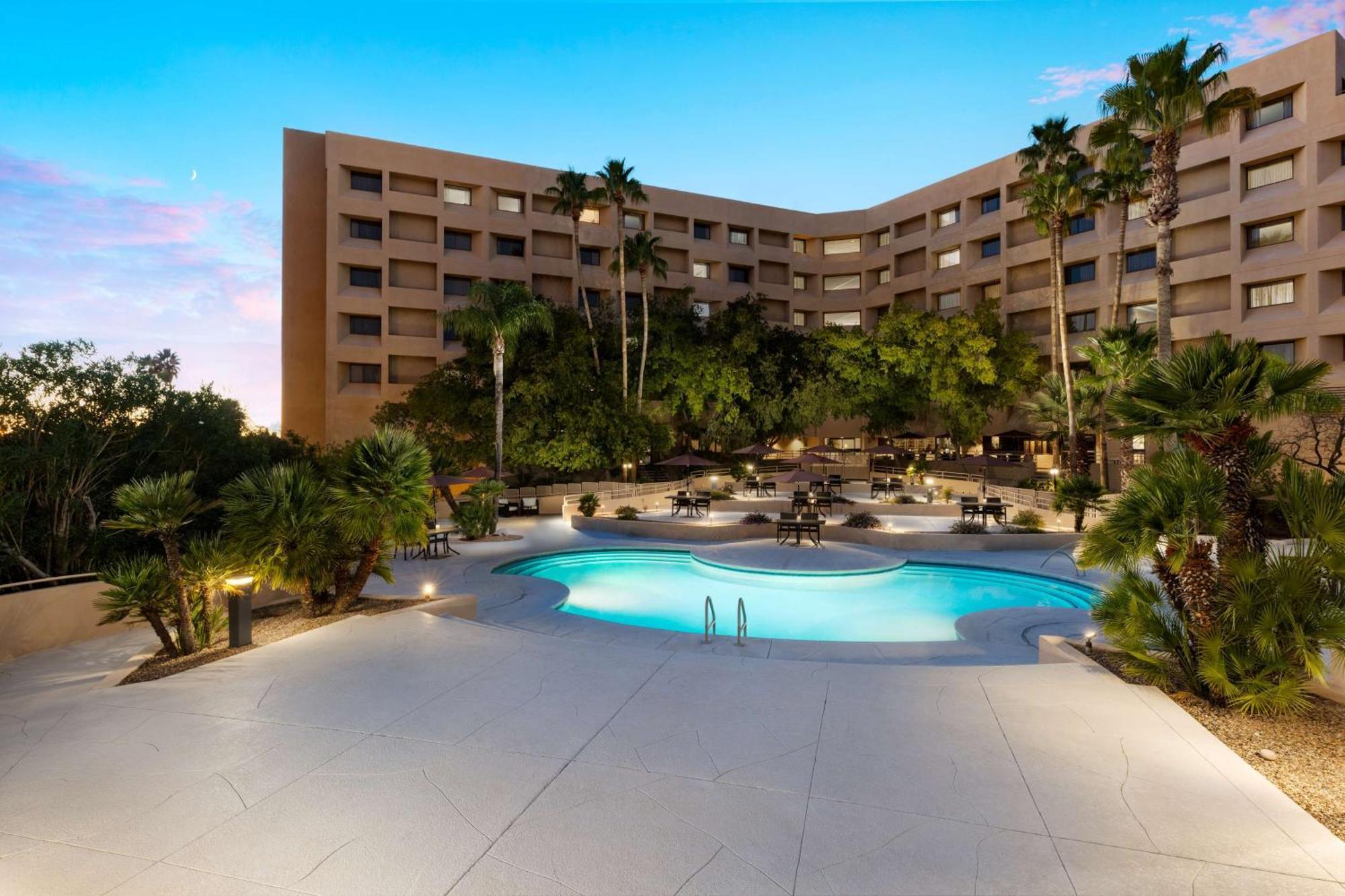 Hotel Hilton Tucson East Esterno foto
